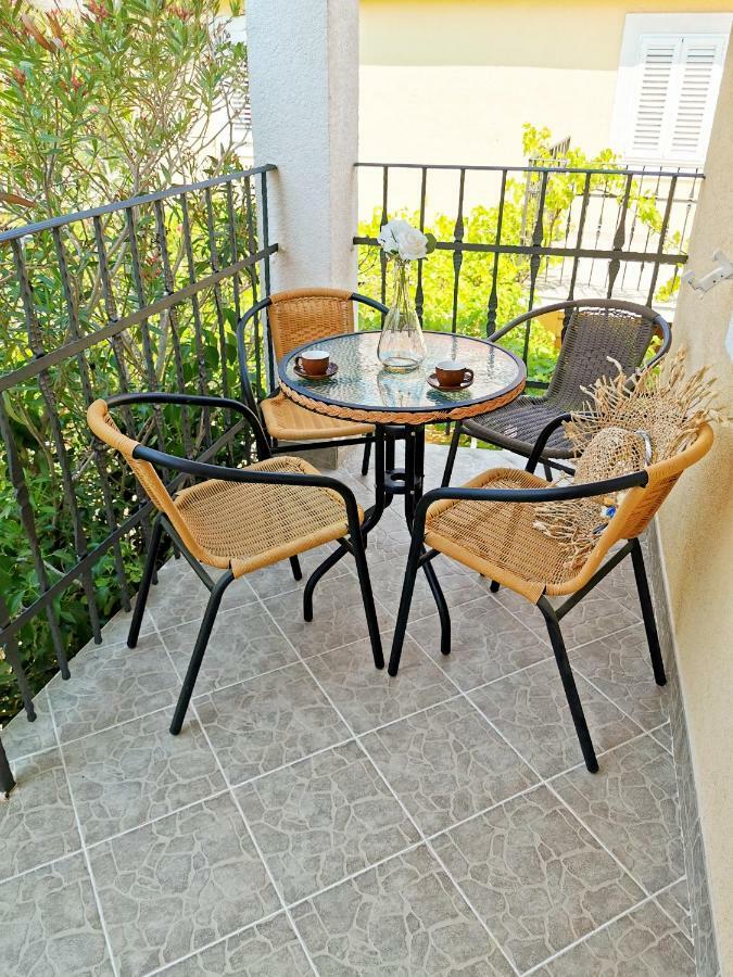 Green Garden Apartment Vodice Exterior photo